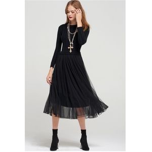 BNWT Storets Julia Tulle Knit Dress Long Sleeves